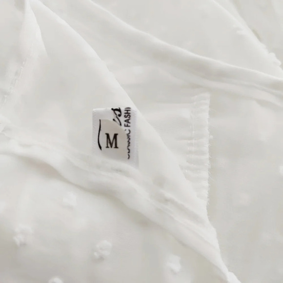 SALE! Swiss Dot Blouse / 3/4 Sleeve / White / Size Small - Picture 5 of 5